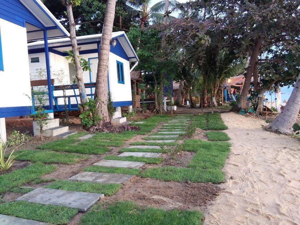 I Talay Beach Bar & Cottage Taling Ngam Dış mekan fotoğraf