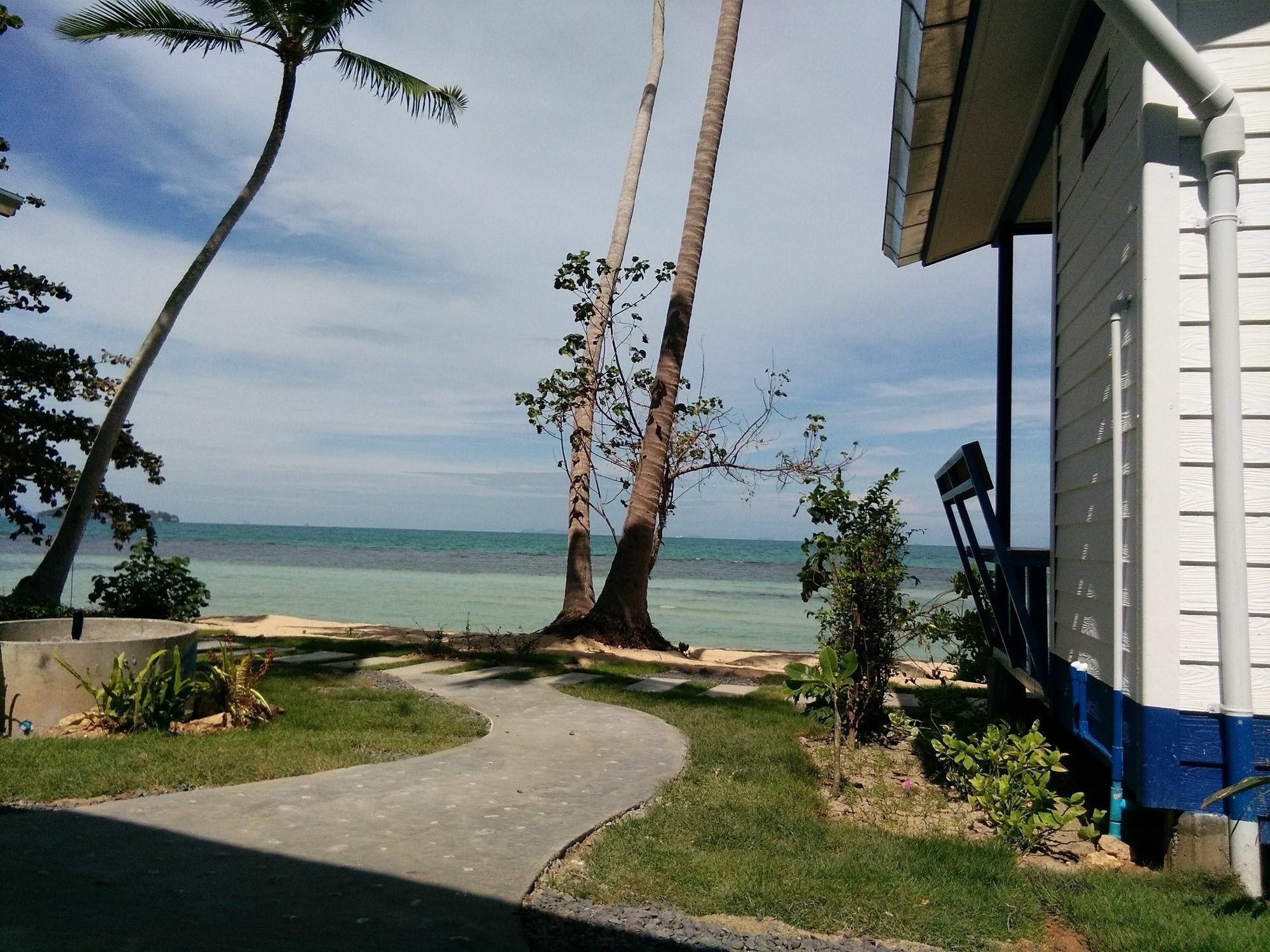 I Talay Beach Bar & Cottage Taling Ngam Dış mekan fotoğraf